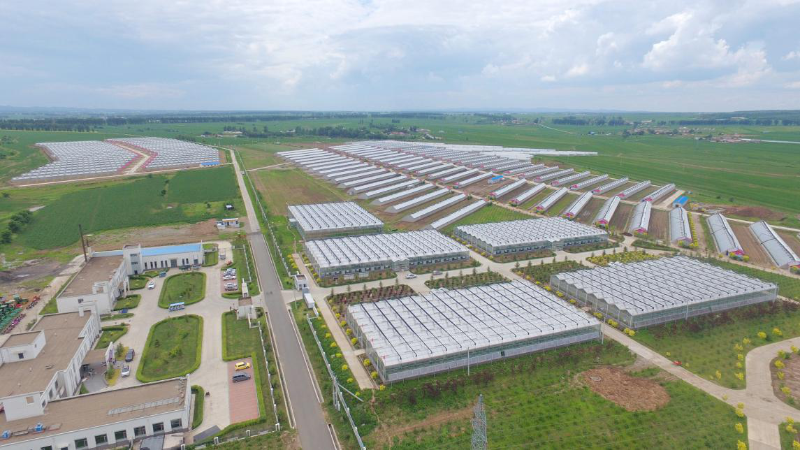 6367017857398386473556033