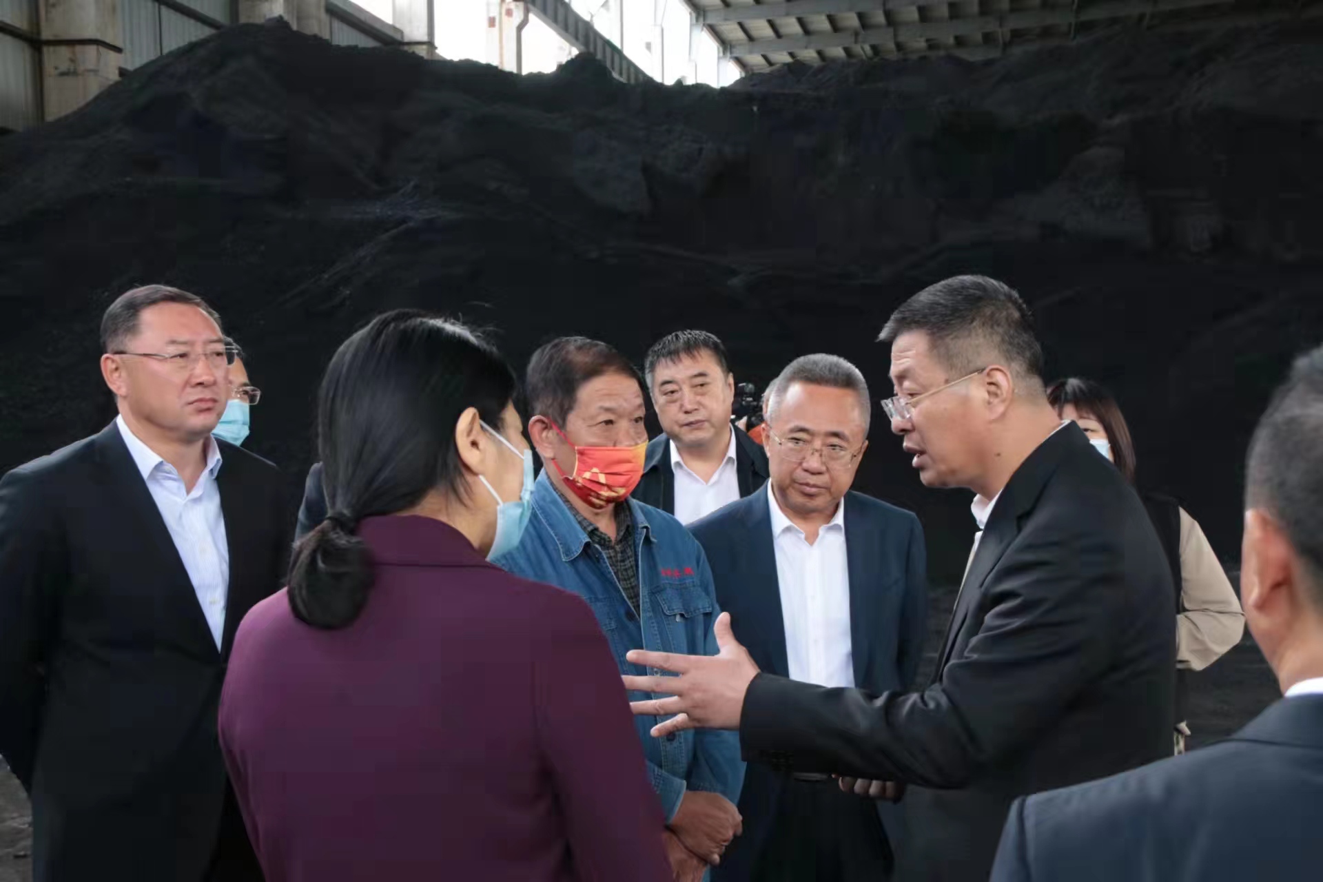 17 王子联市长指导人生就是搏供热集团供暖事情 2021.9.30.jpg