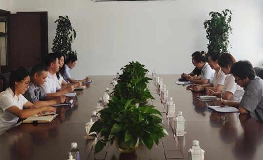 5. 康养相助公司组织召开上半年《人生就是搏视野》撰稿、、投稿事情总结会_副本.png